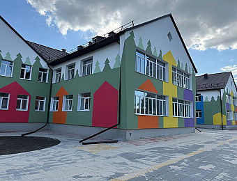 Повне відновлення дошкільного закладу на 180 дітей

м. Харків, Харківська область
Завершено: жовтень 2023 р. 


  
    
      
      Завершено
    
    100%
  
  
    
  
